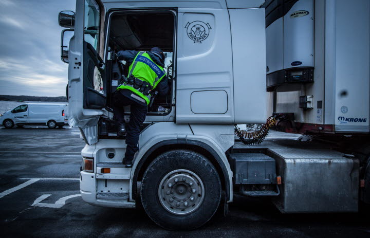 Kontroll av lastsäkring och nykterhet