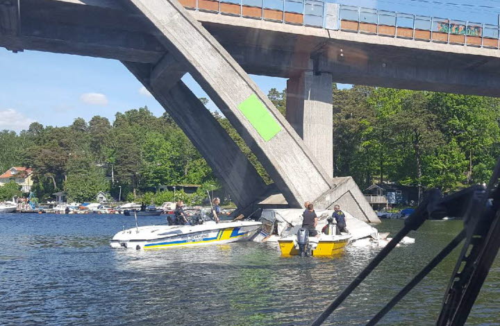 Kustbevakningen bistår vid trafikolycka