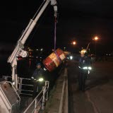 Oljefat bärgat av KBV 303 171205.jpg