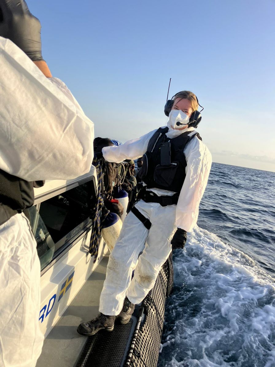Kustbevakare på KBV 475 i Medelhavet.